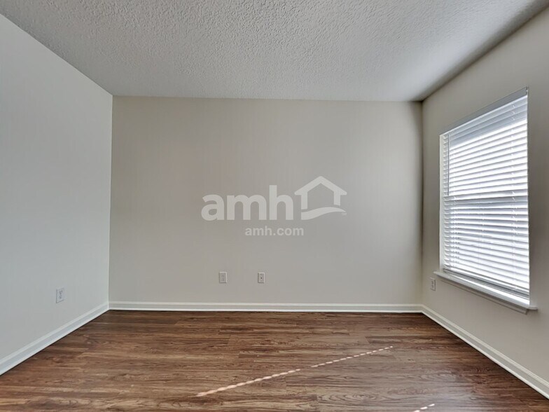 Building Photo - 777 Rembrandt Ave