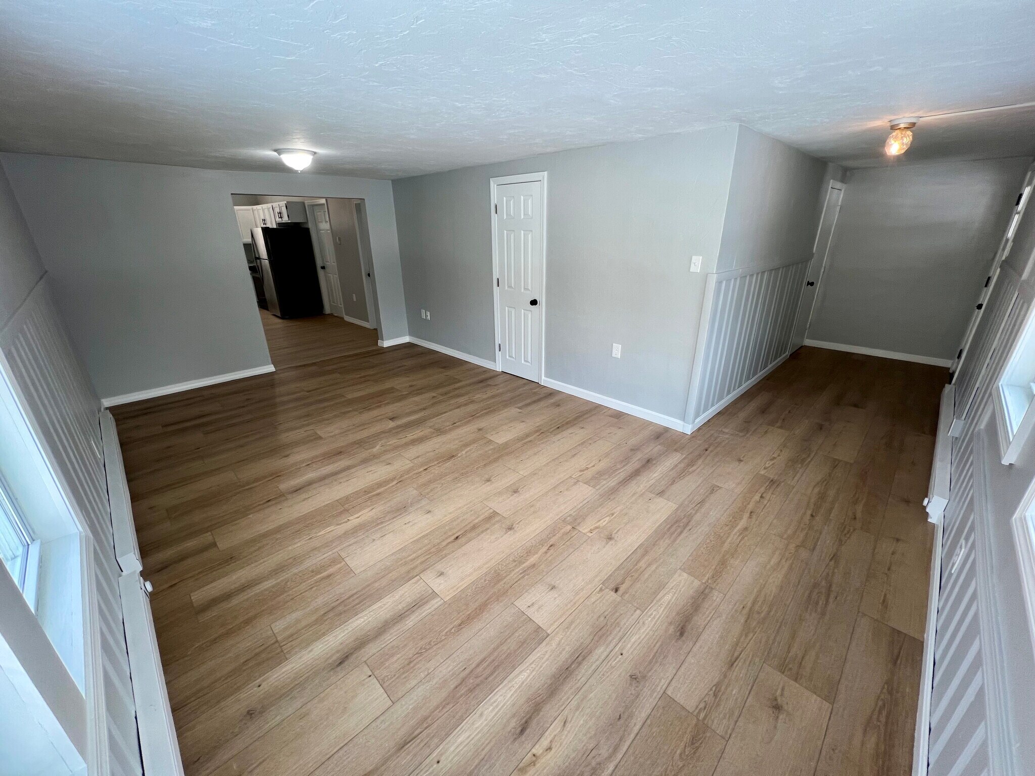 Living Room - 40 Watch St