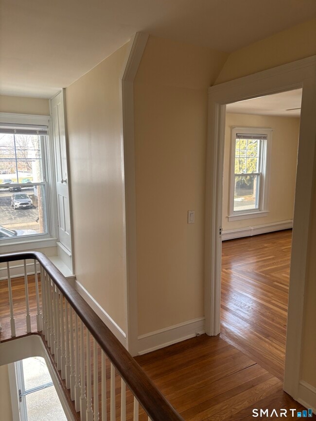 Building Photo - 95 Pennsylvania Ave