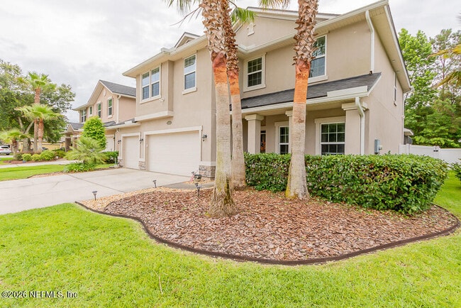 Building Photo - 16284 Hunters Hollow Trail