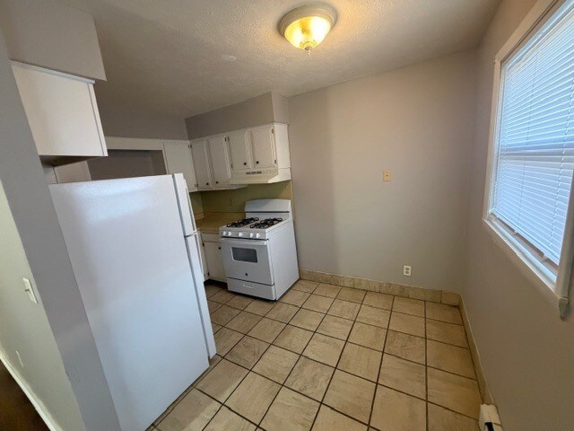 Building Photo - 107 College Park Ct