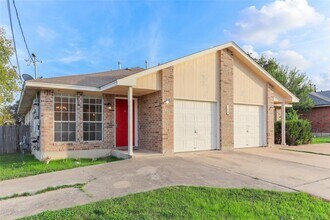 Building Photo - 300 Tamara Dr