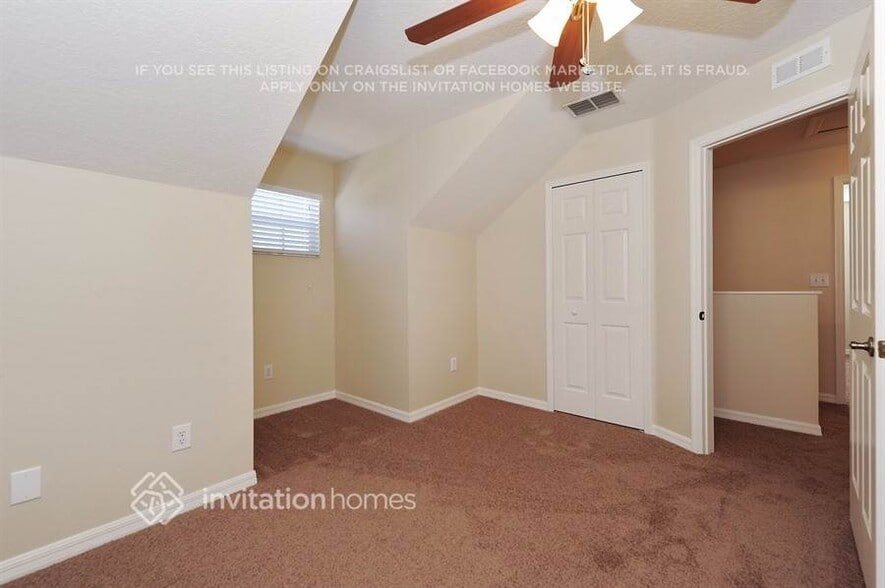 Building Photo - 6144 Skylarkcrest Dr