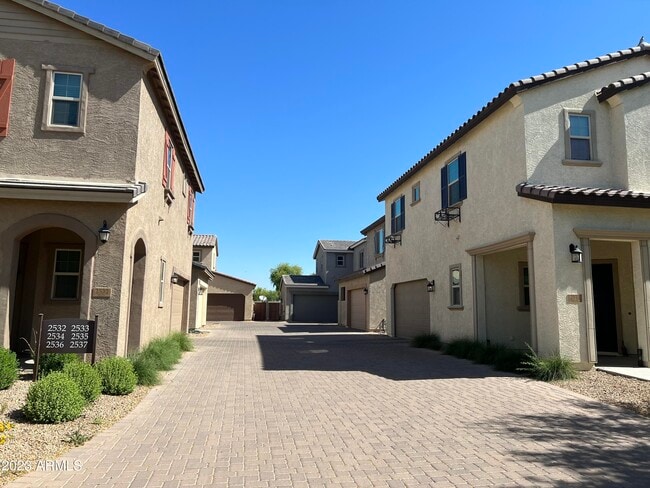 Building Photo - 2535 N 149th Ln