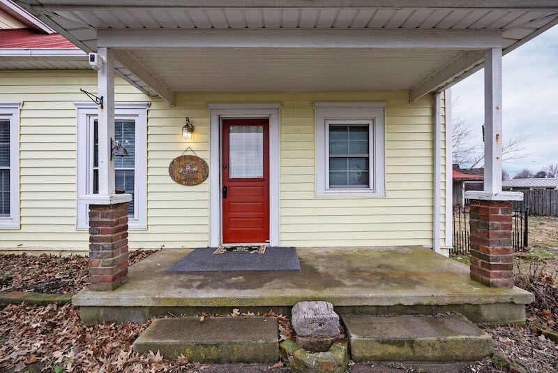 Building Photo - 1612 N Miles St