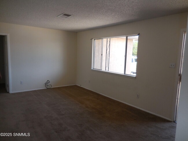 Building Photo - 1735 Stanton Ave