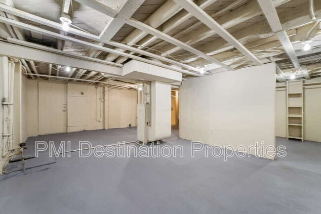 Building Photo - 4041 Ruby Ave