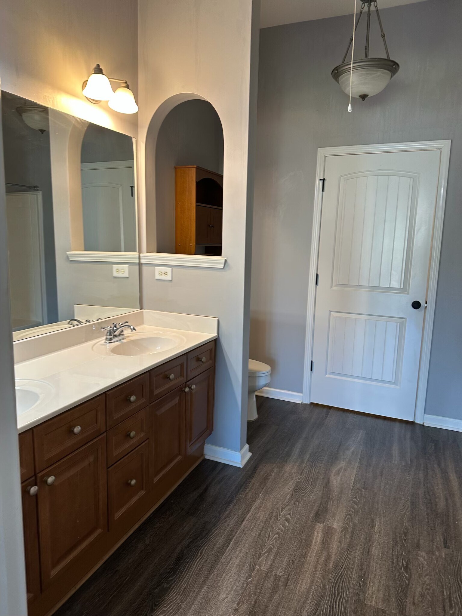 Building Photo - 2489 Ridgemont Dr