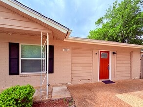Building Photo - Big Meadow (1508)