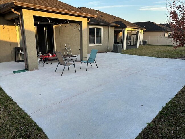 Building Photo - 5007 Wabash Pl