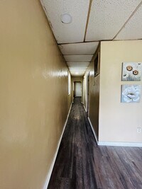 Building Photo - 242 W 28th St