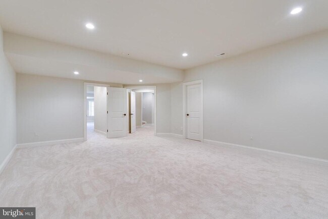 Building Photo - 6707 Wemberly Way