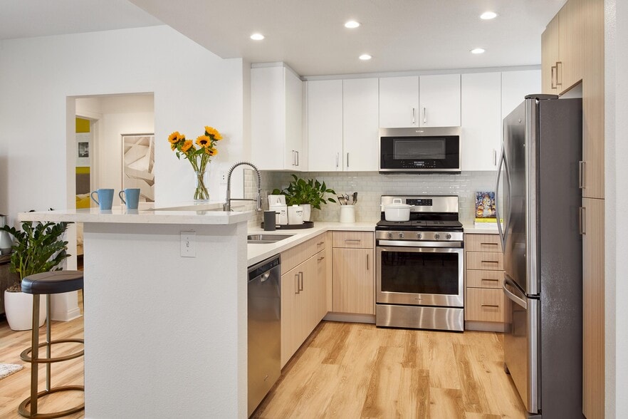 North Park Apartment Homes 3500 Palmilla Dr San Jose CA 95134