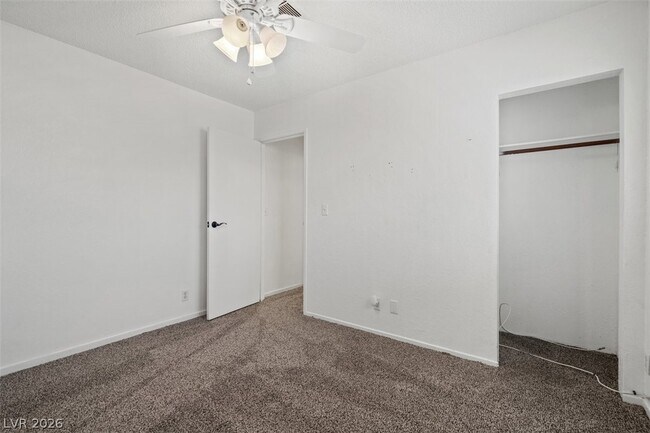 Building Photo - 245 Meyers Ave