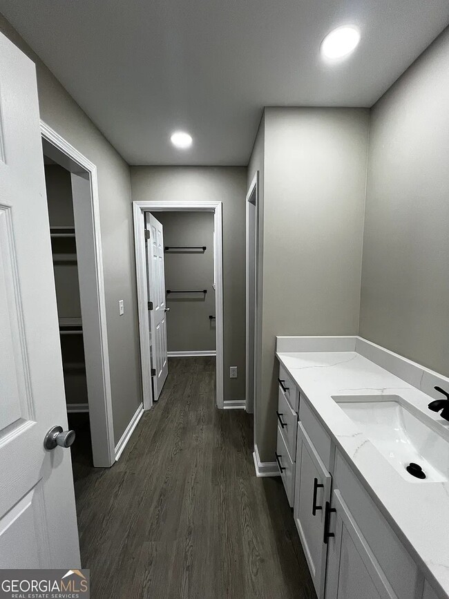 Building Photo - 57 Tucker Loop