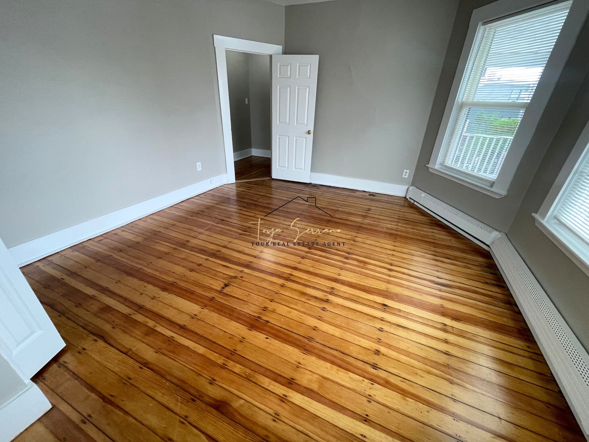 Building Photo - 6 Bowdoin Park