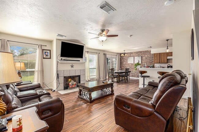 Building Photo - 4246 Hawk Meadow Dr
