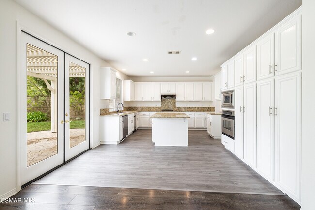 Building Photo - 5058 Via Camino