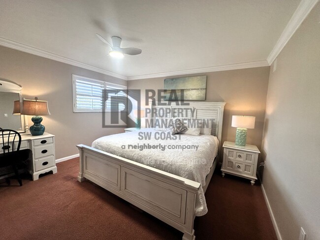 Building Photo - 2121 Collier Ave