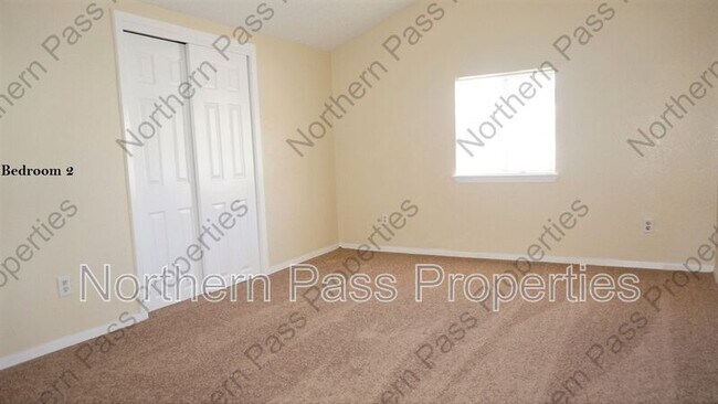 Building Photo - 3403 Pershing Dr