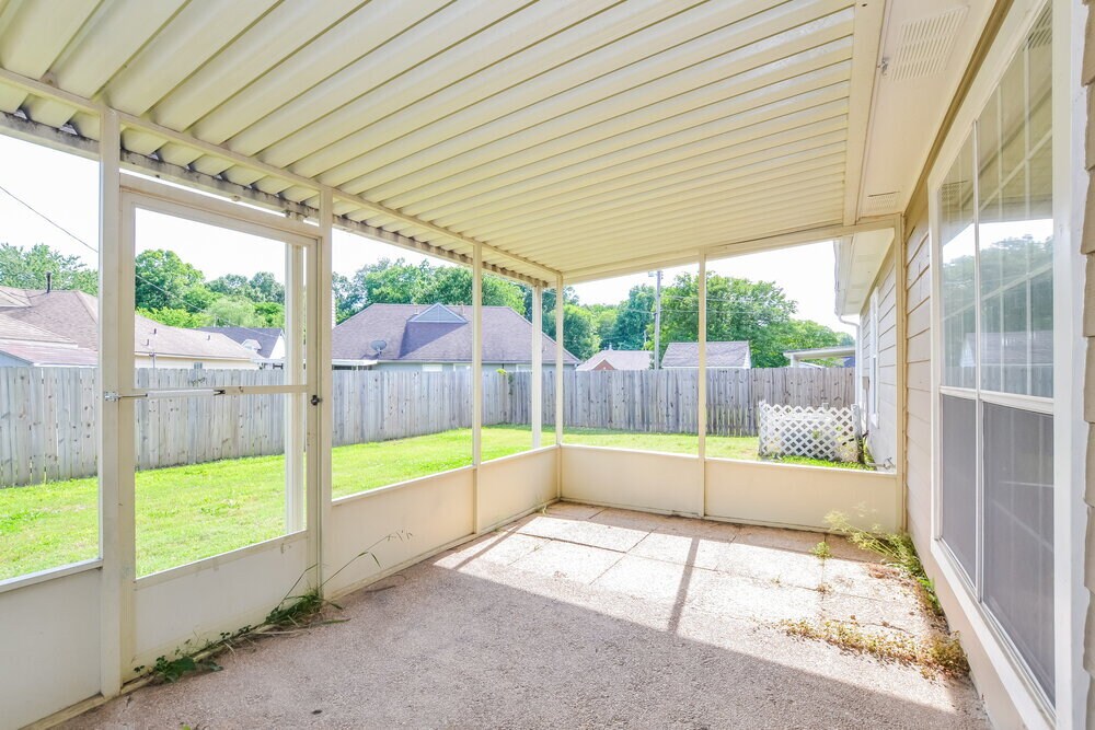Building Photo - 6899 Gallop Dr