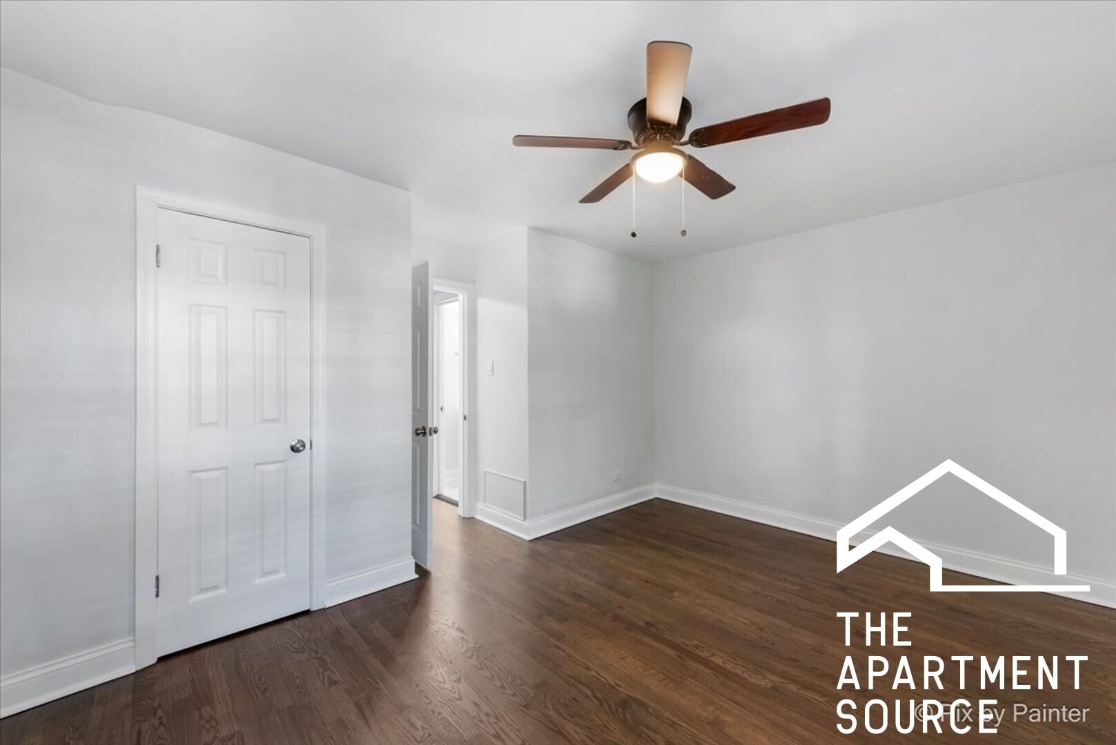 Building Photo - 2715 W Berwyn Ave