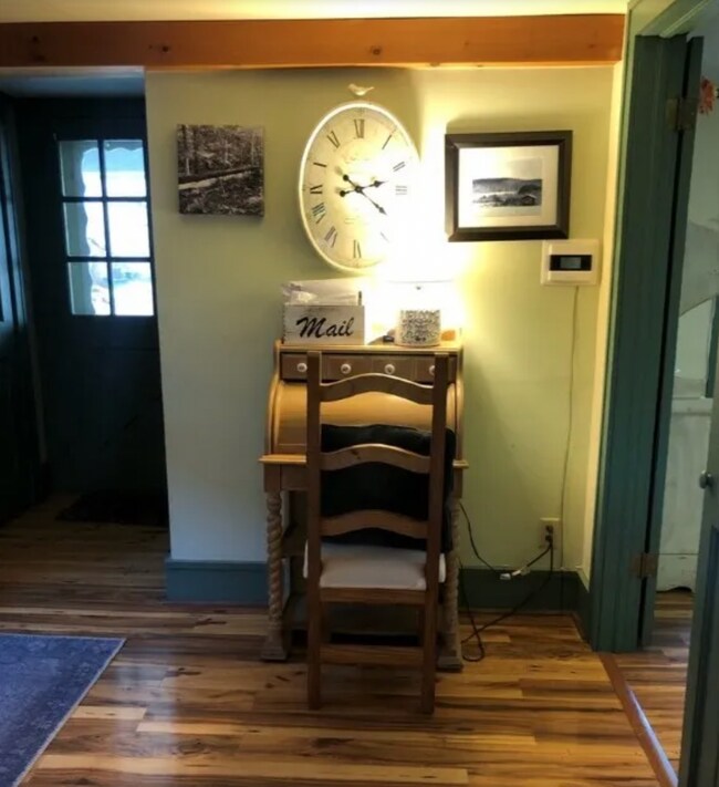 Building Photo - 4 Irving Pl