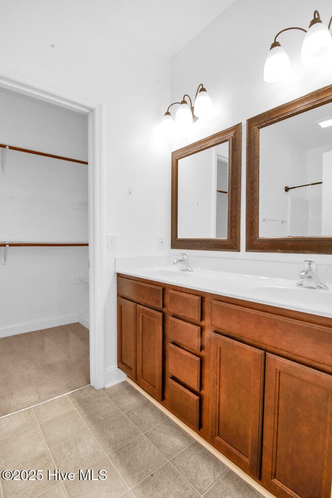 Building Photo - 102 Conley Hills Dr