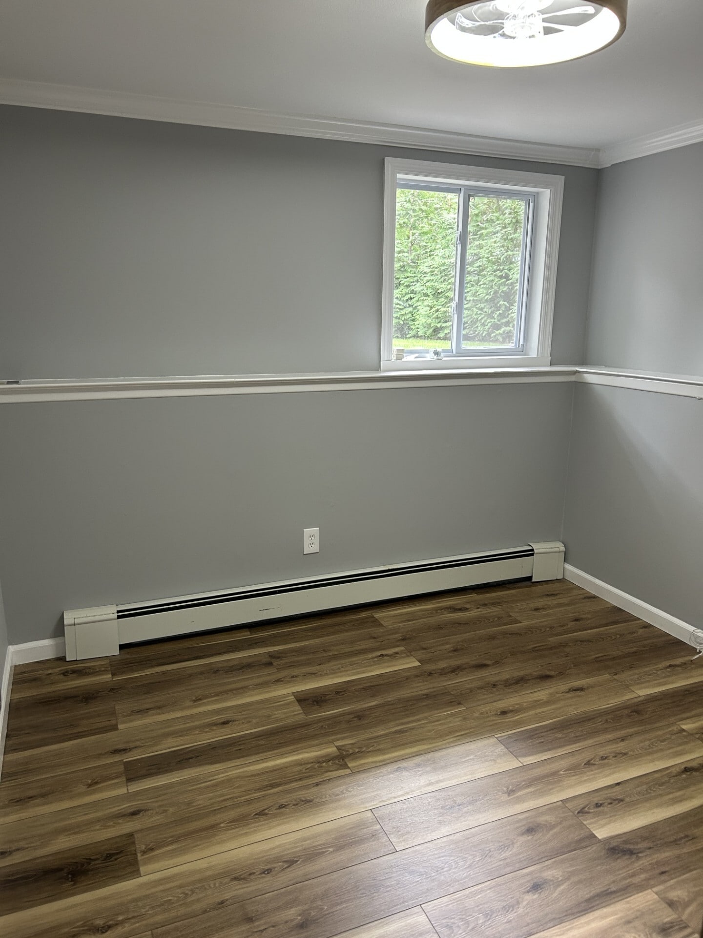 Building Photo - 47 Sequoia Dr