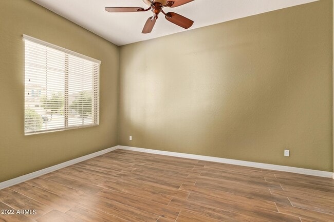 Building Photo - 3144 E Lynx Way