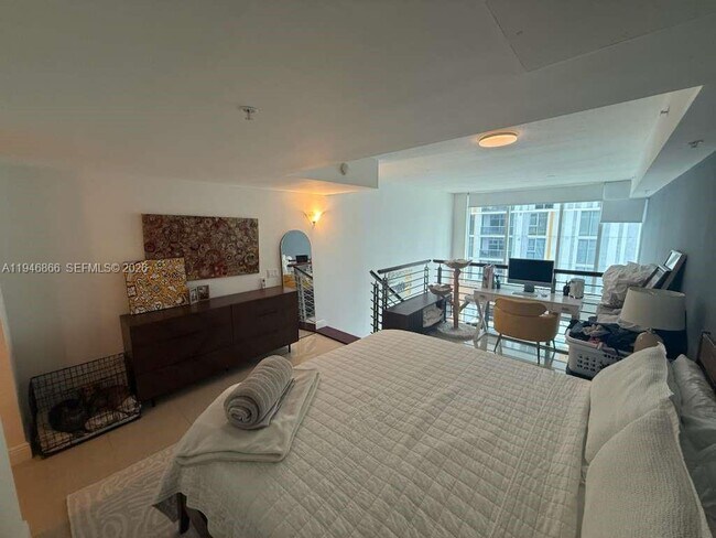 Building Photo - 41 SE 5th St