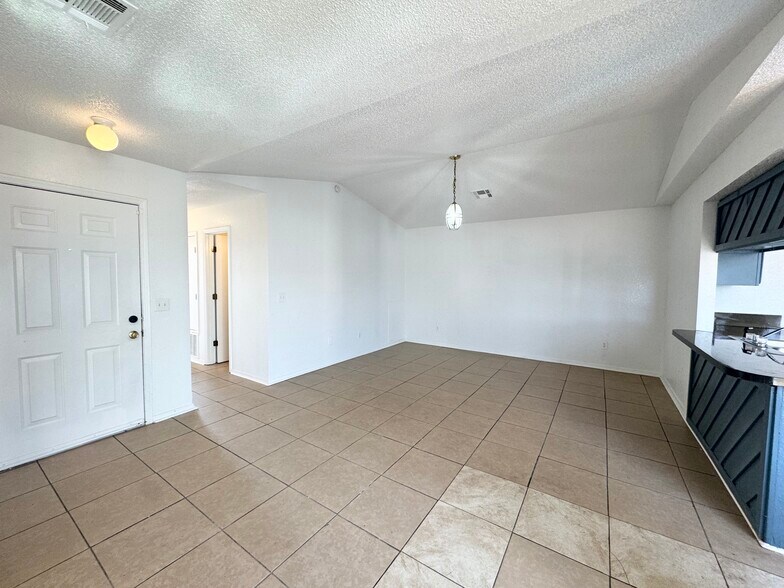 Building Photo - 339 NW 119th St