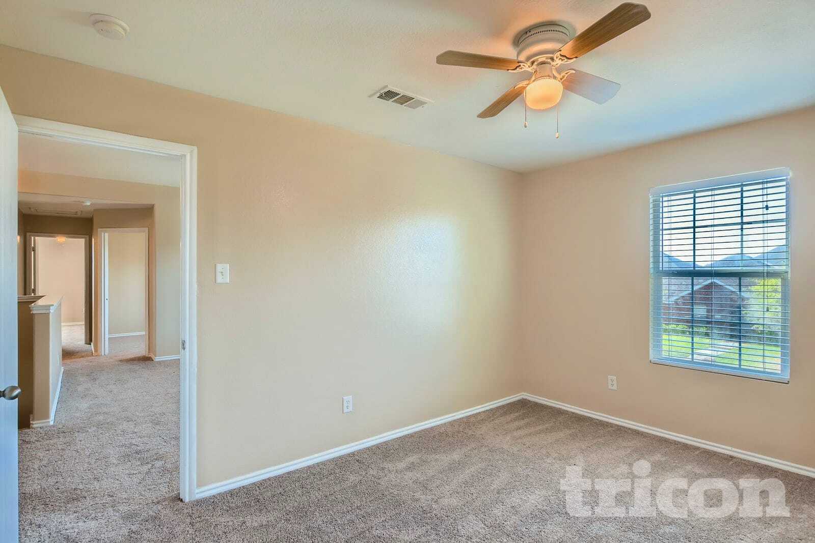 Building Photo - 712 Locustberry Dr