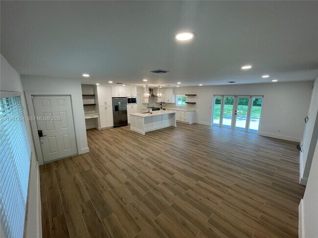 Building Photo - 10343 SW 114th St