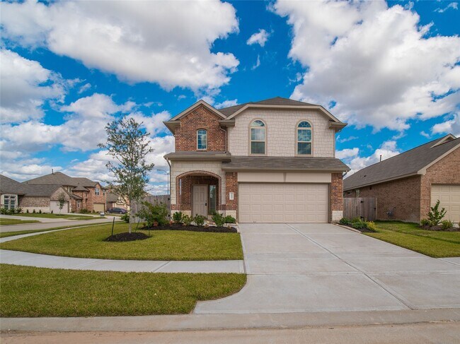 Building Photo - 3542 Vivaldi Dr
