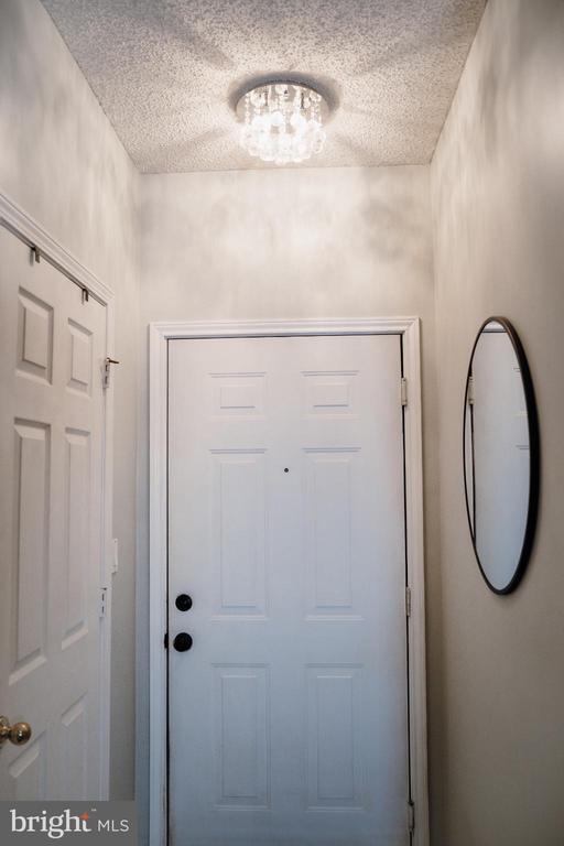 Building Photo - 4408 Helmsford Ln