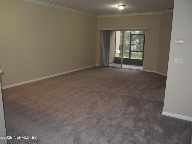 Building Photo - 12301 Kernan Forest Blvd