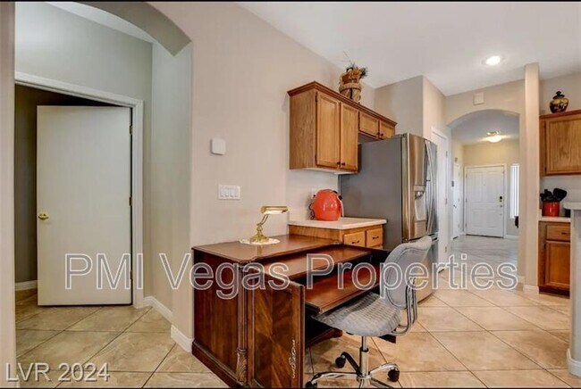 Building Photo - 4705 Cedar Ranch Ct