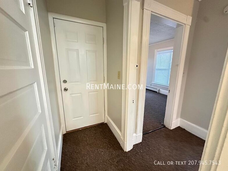 Building Photo - 101 Sanford St