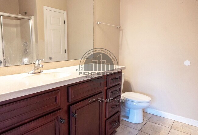 Building Photo - 2291 Del Carmel Way