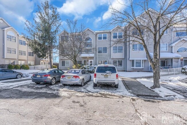 Building Photo - 1236 Edpas Rd