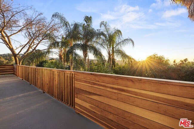 Building Photo - 10941 Cardamine Pl