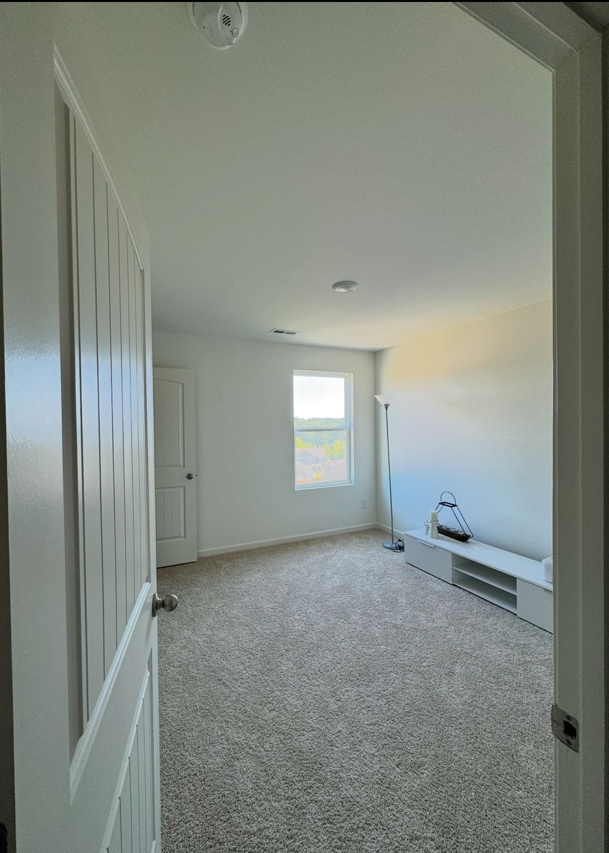 Building Photo - 245 Chelsea Park Cir