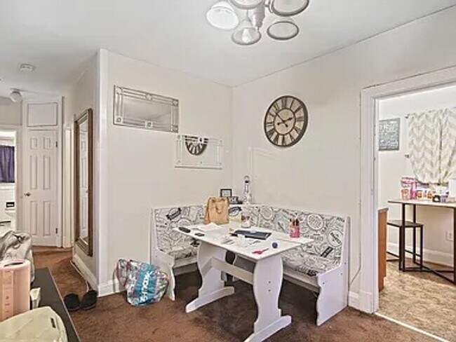 Building Photo - 2802 Berwick Ave