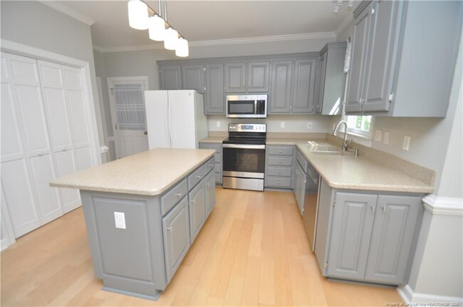Building Photo - 101 Glen Hearth Ct