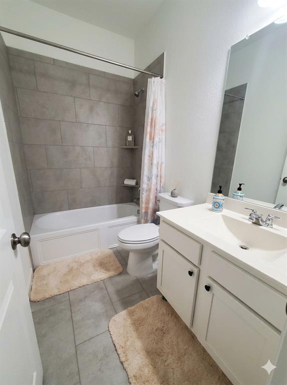 Building Photo - 152 Venti Cove