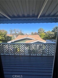 Building Photo - 425 S Cabrillo Ave
