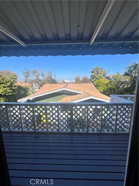 Primary Photo - 425 S Cabrillo Ave