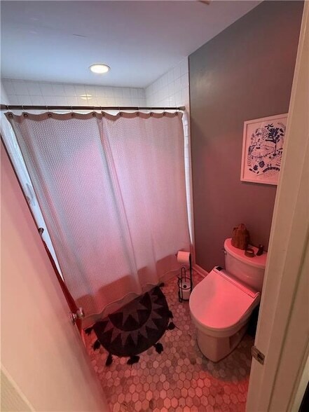 Building Photo - 575 Flat Shoals Ave SE