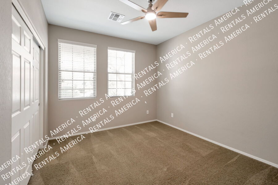 Building Photo - 21442 E Saddle Ct